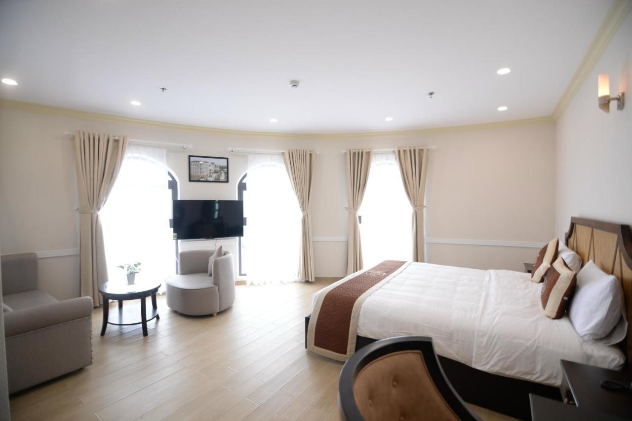 Que Toi Hotel Soc Trang Bagian luar foto