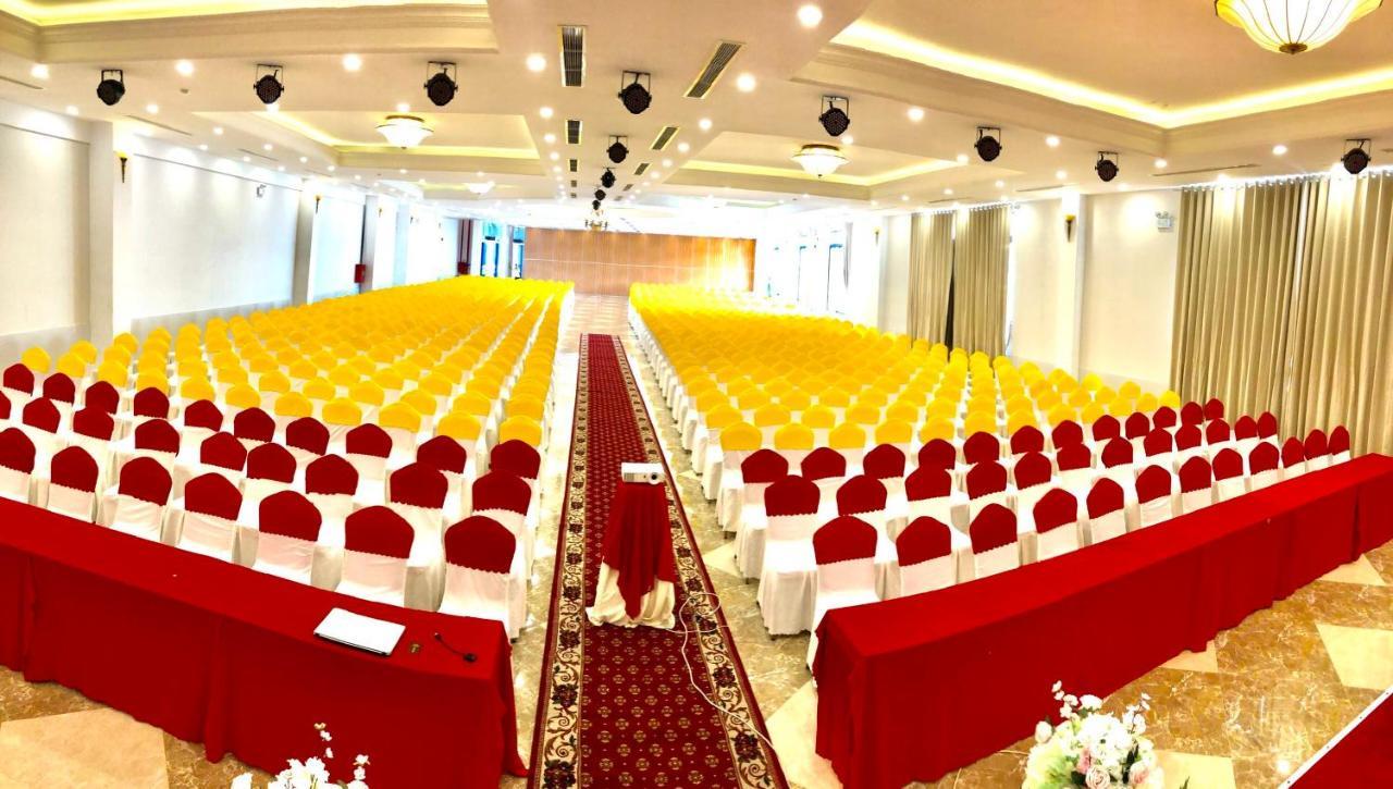 Que Toi Hotel Soc Trang Bagian luar foto