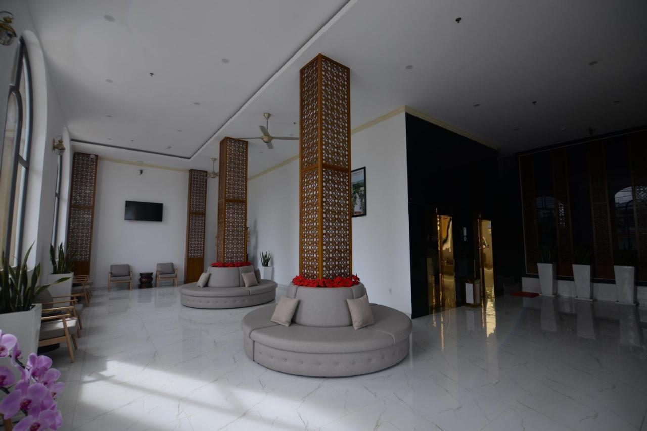 Que Toi Hotel Soc Trang Bagian luar foto