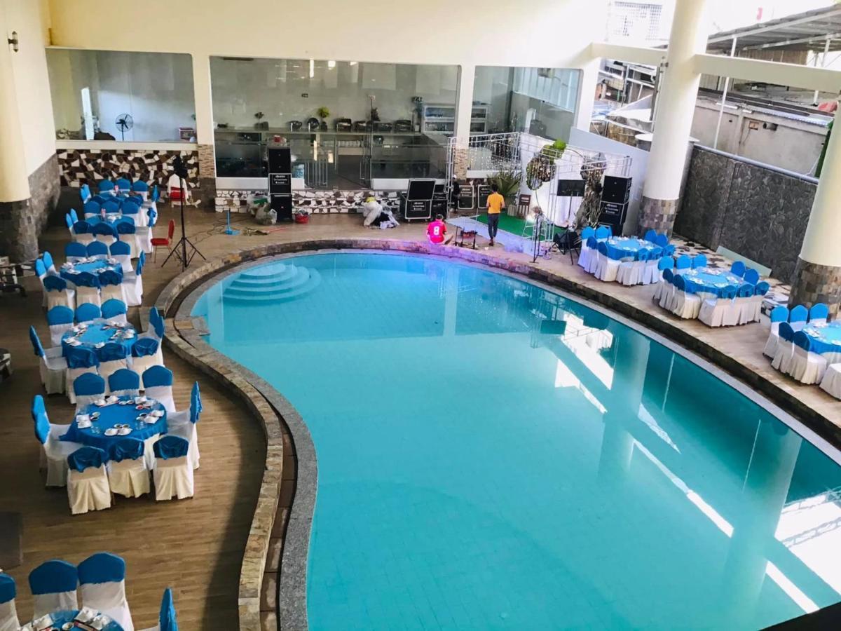 Que Toi Hotel Soc Trang Bagian luar foto