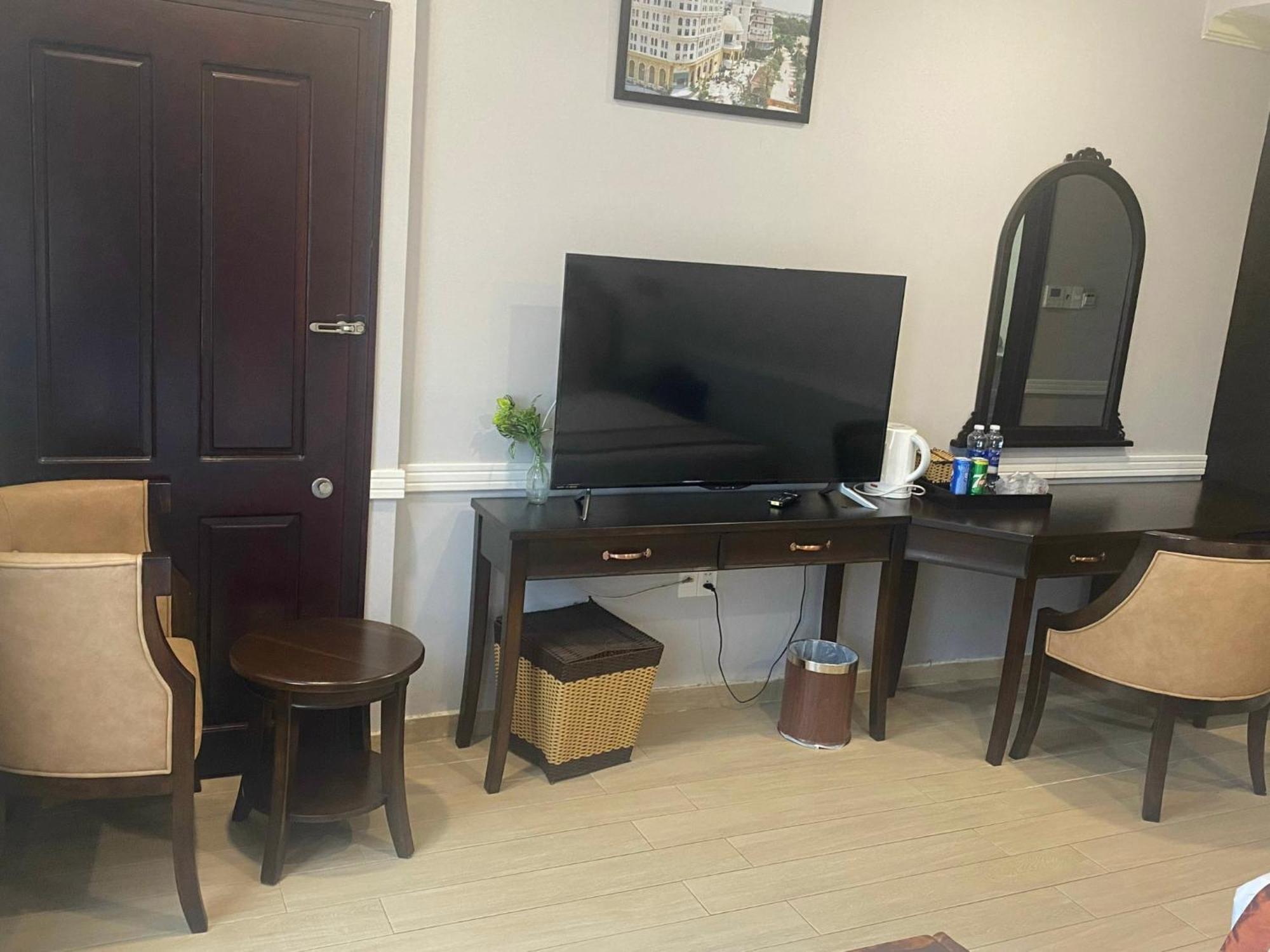 Que Toi Hotel Soc Trang Bagian luar foto