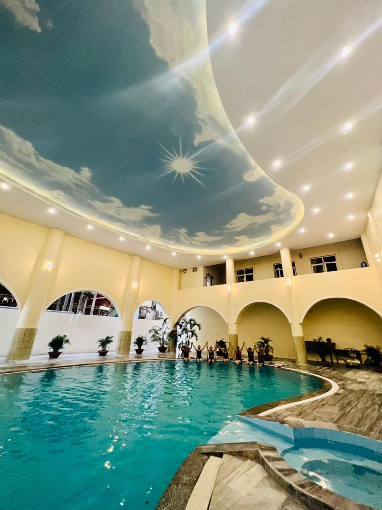 Que Toi Hotel Soc Trang Bagian luar foto