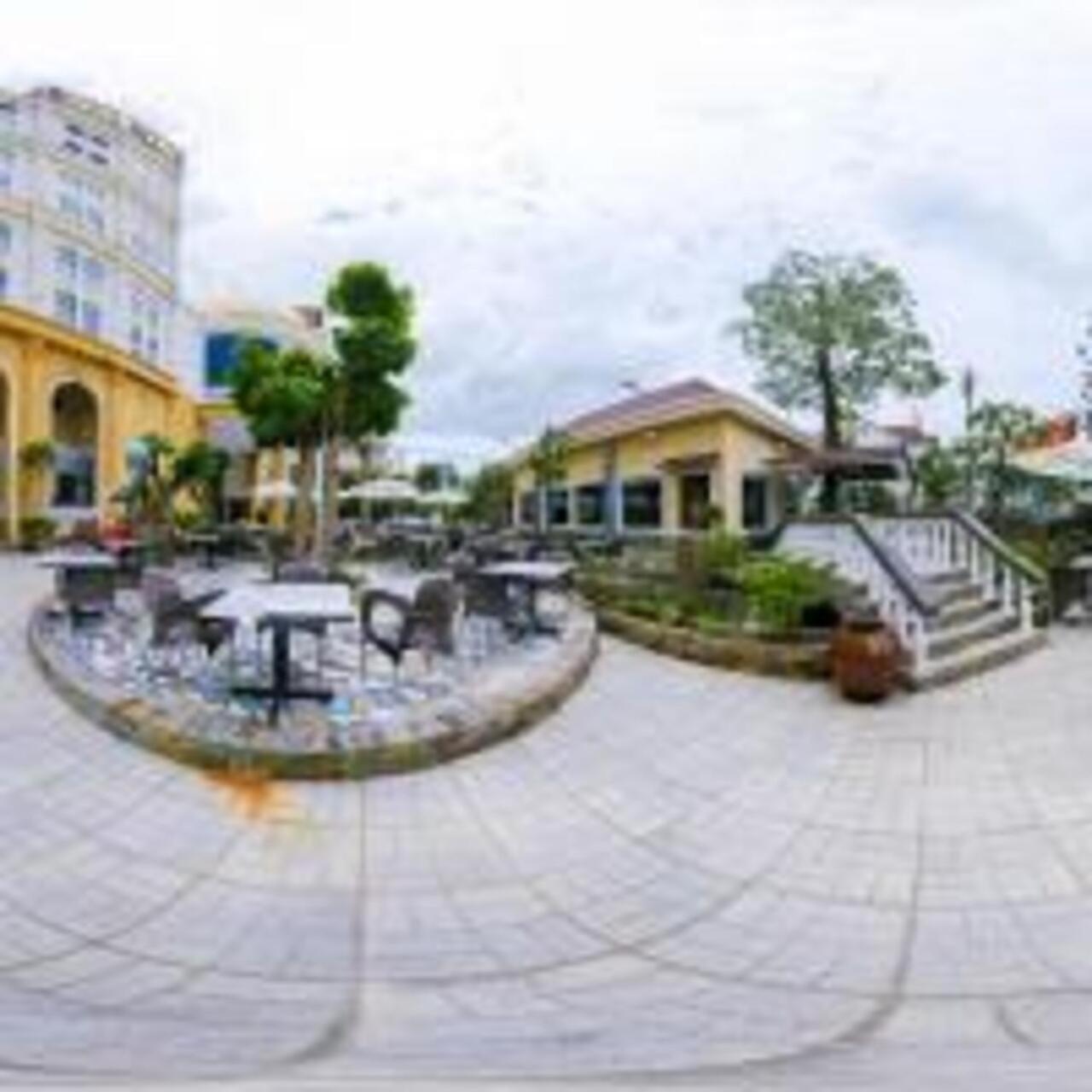Que Toi Hotel Soc Trang Bagian luar foto