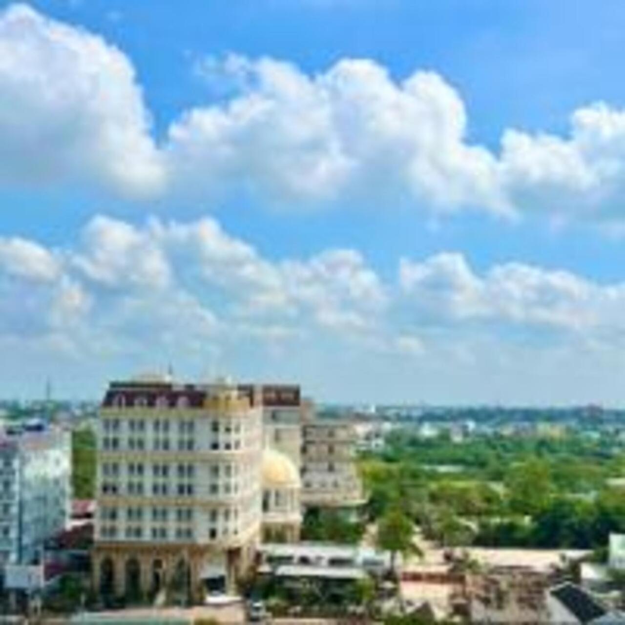 Que Toi Hotel Soc Trang Bagian luar foto